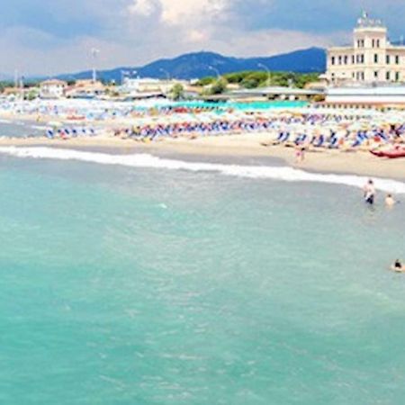Casetta Spino Fiorito Montignoso Bagian luar foto